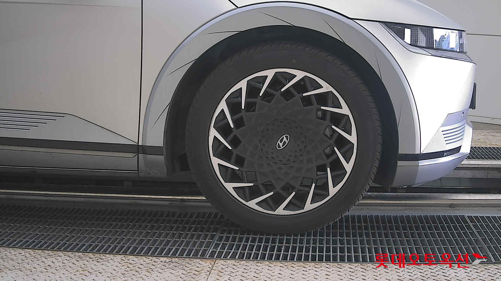 2022 - hyundai ioniq