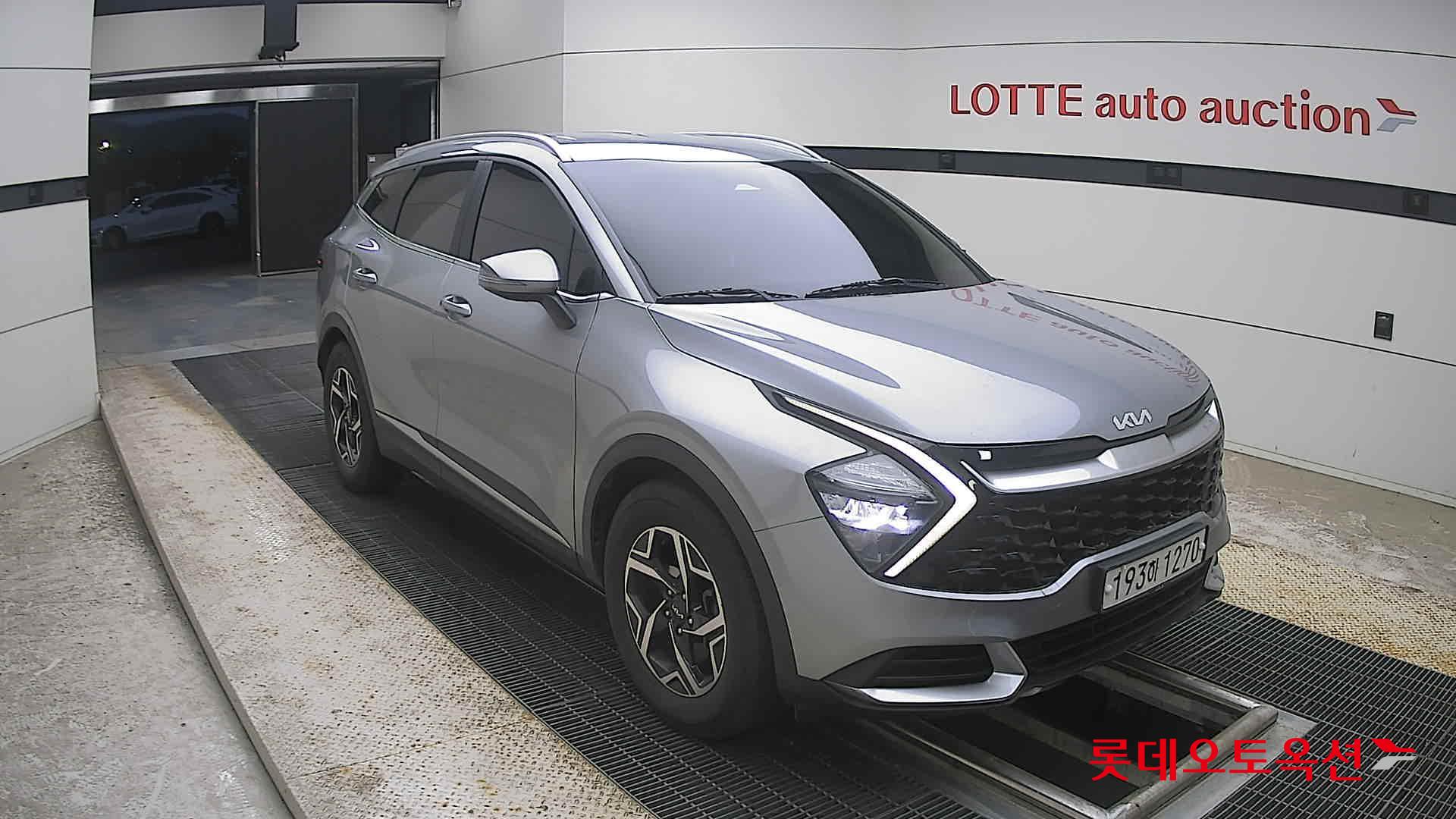 2022 - kia sportage