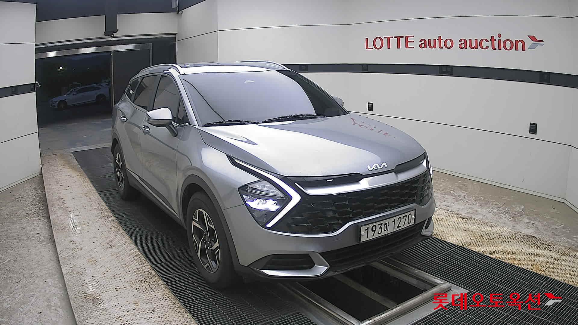 2022 - kia sportage