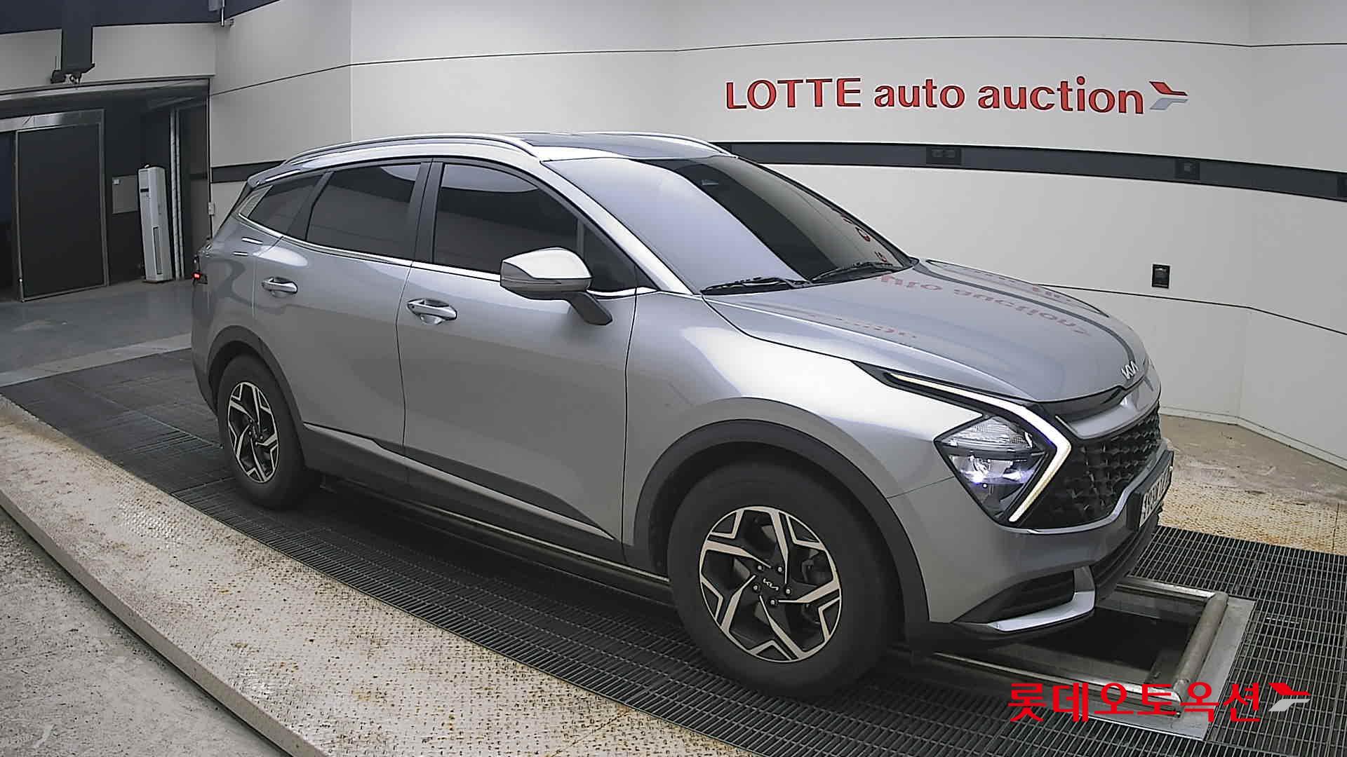 2022 - kia sportage
