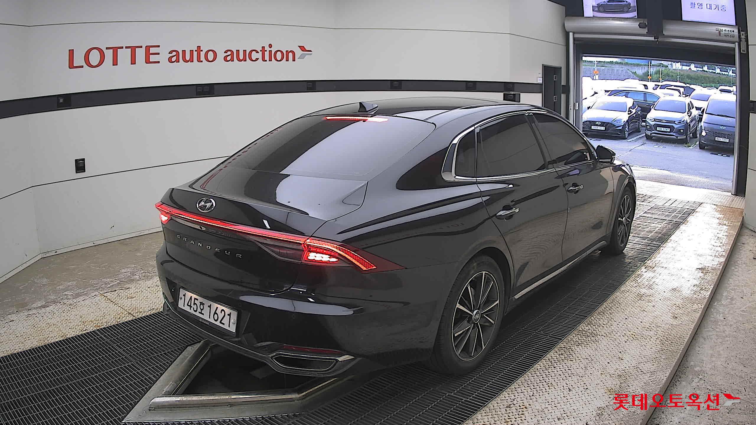 2020 - hyundai grandeur