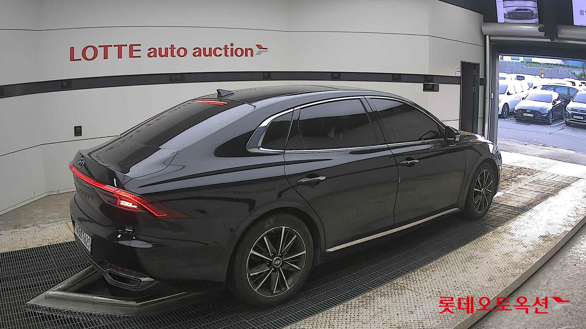 2020 - hyundai grandeur