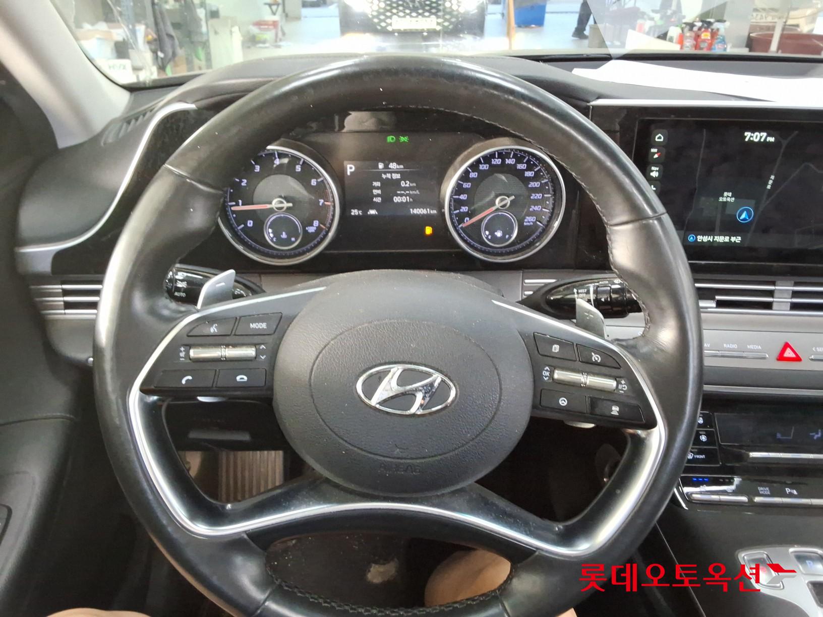 2020 - hyundai grandeur