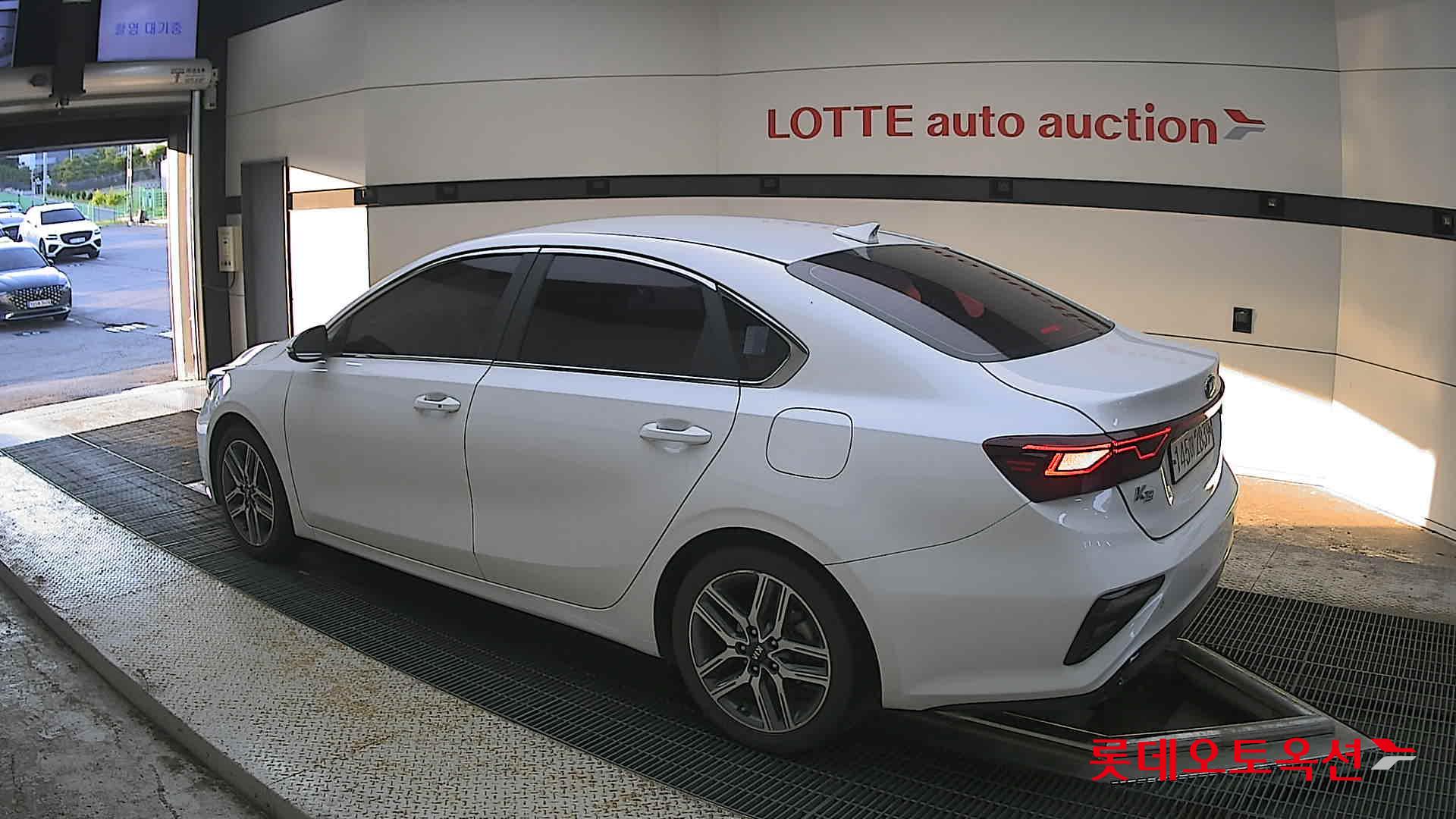 2020 - kia k3