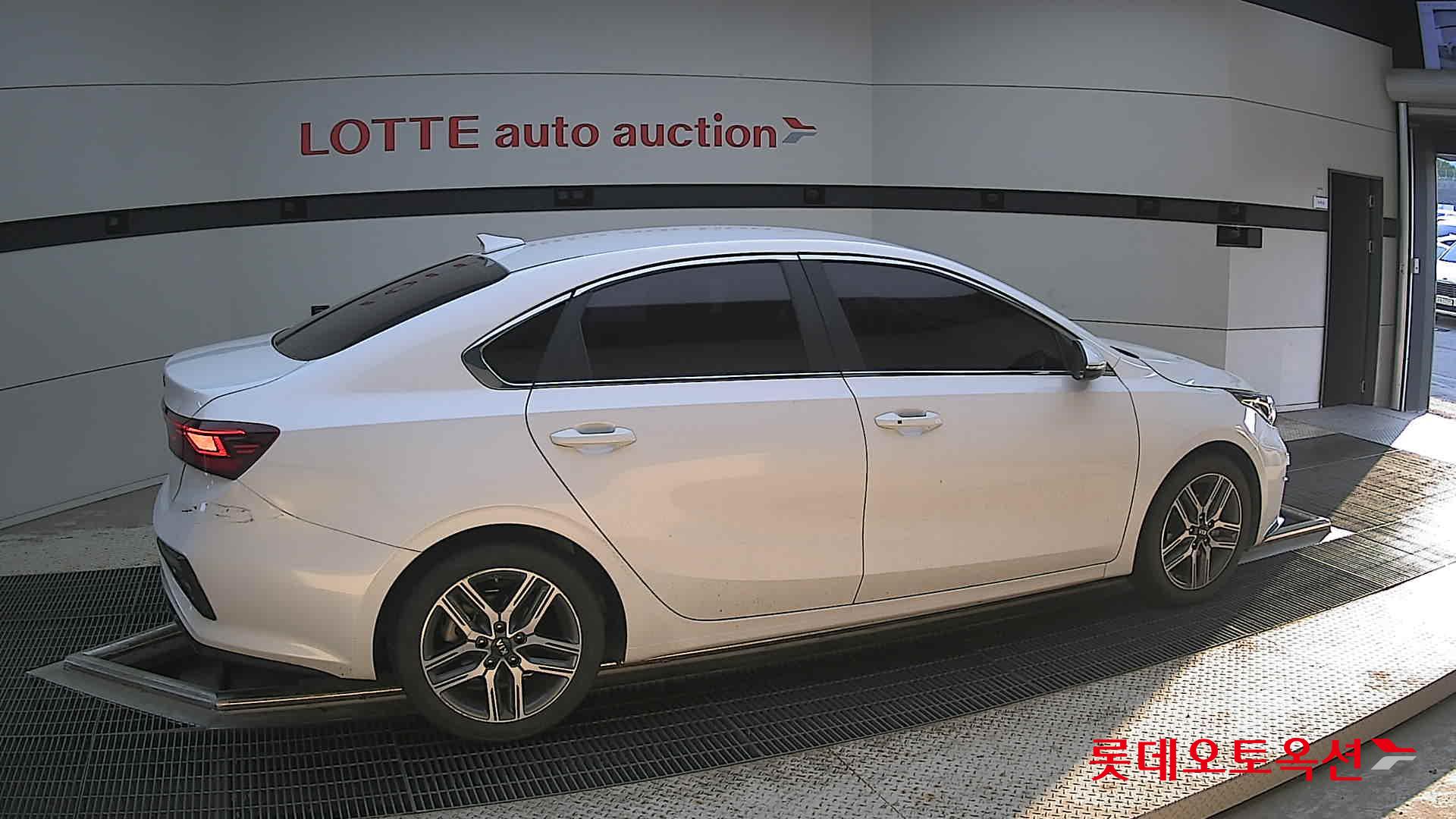 2020 - kia k3