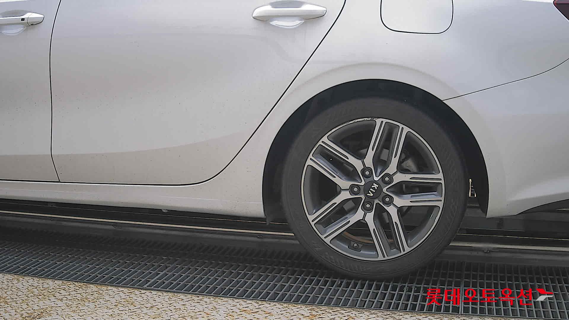 2020 - kia k3