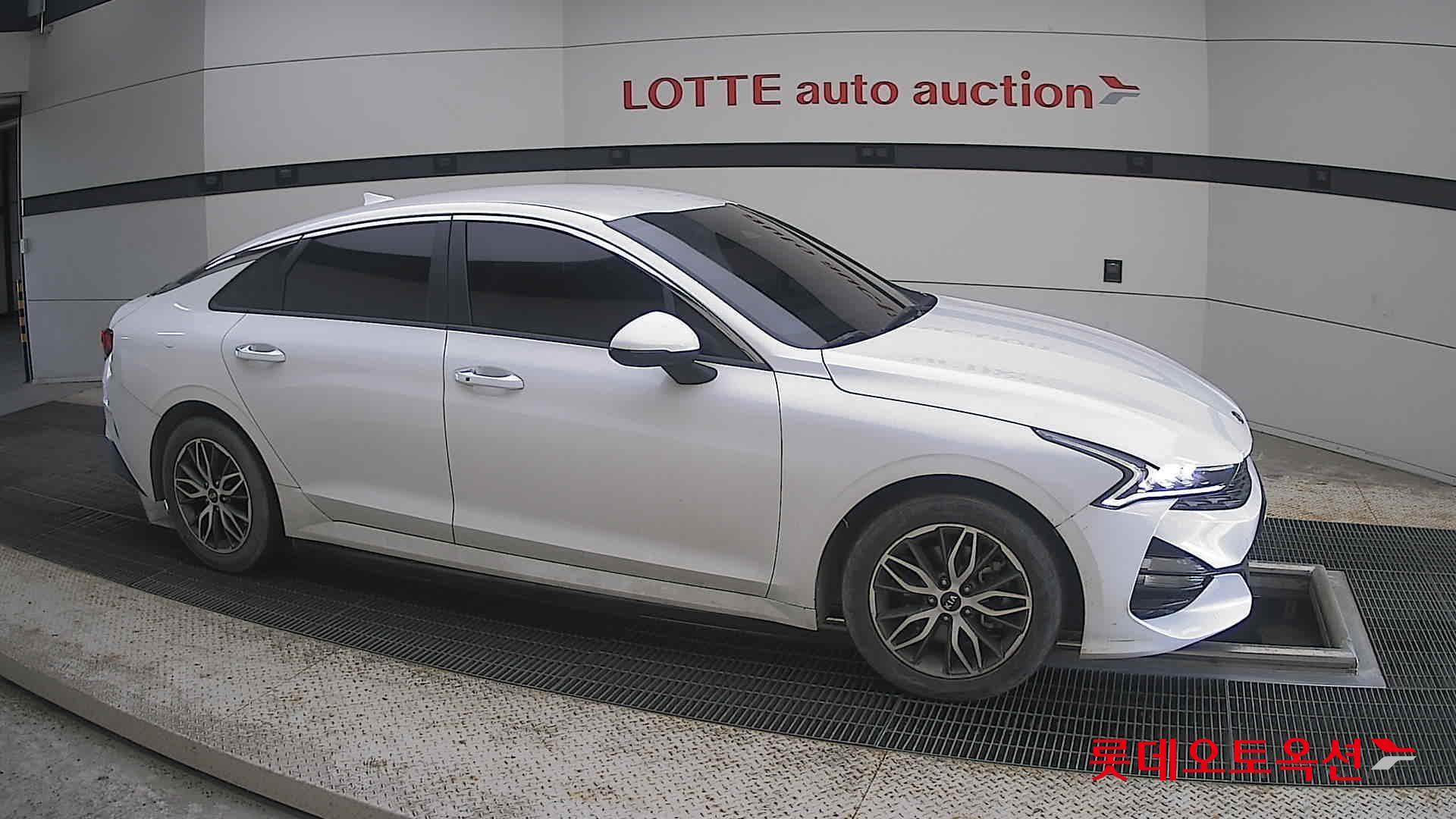 2020 - kia k5