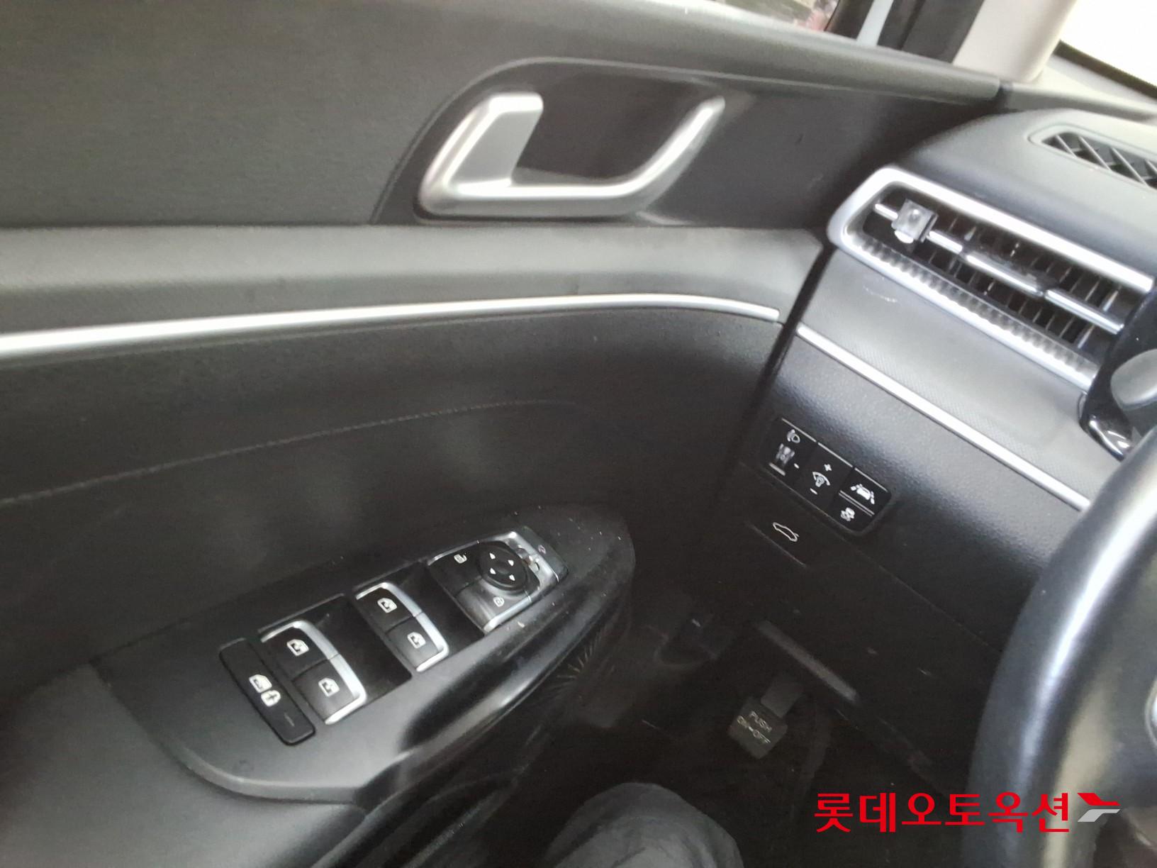 2020 - kia k5