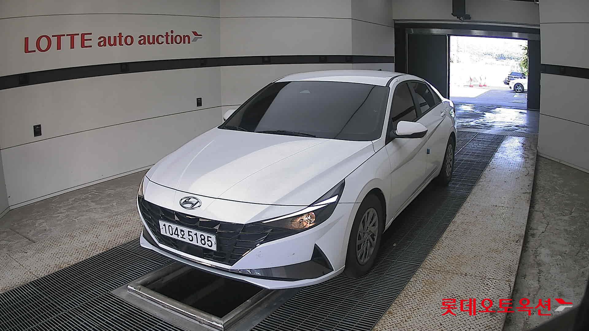 2021 - hyundai avante