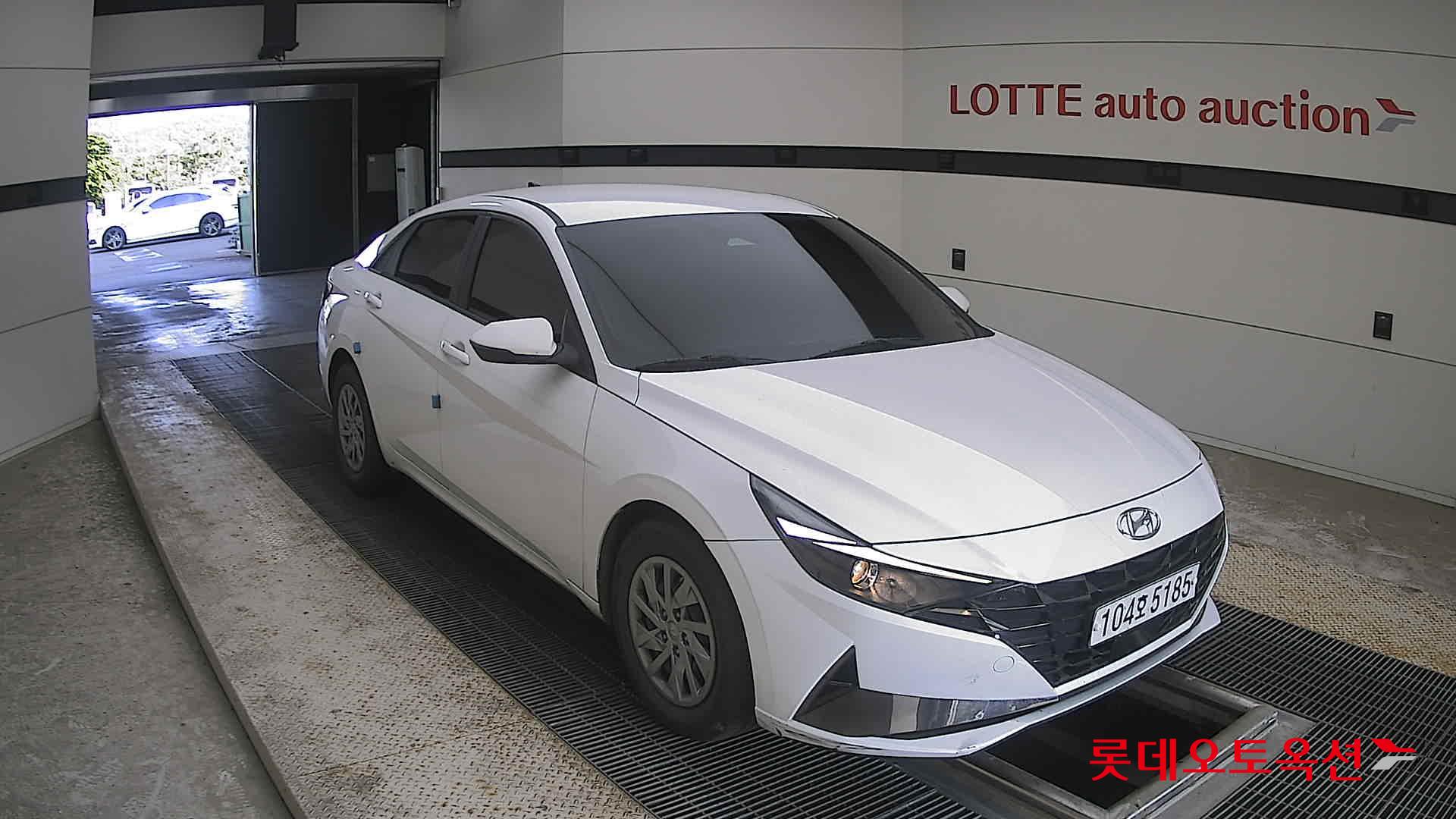 2021 - hyundai avante