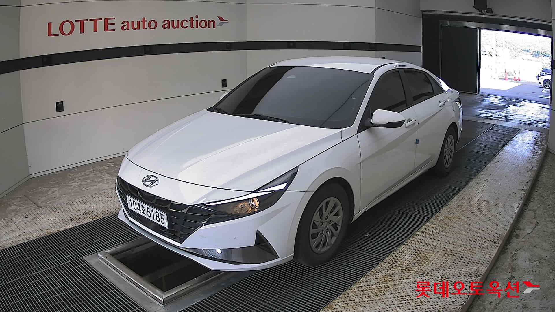 2021 - hyundai avante