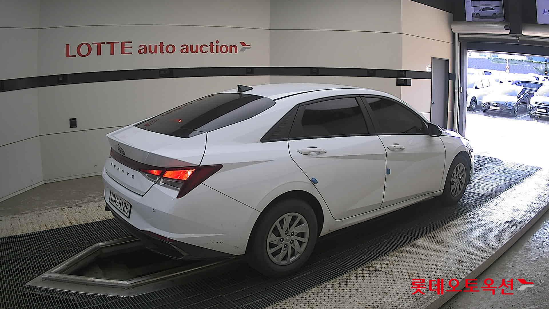 2021 - hyundai avante