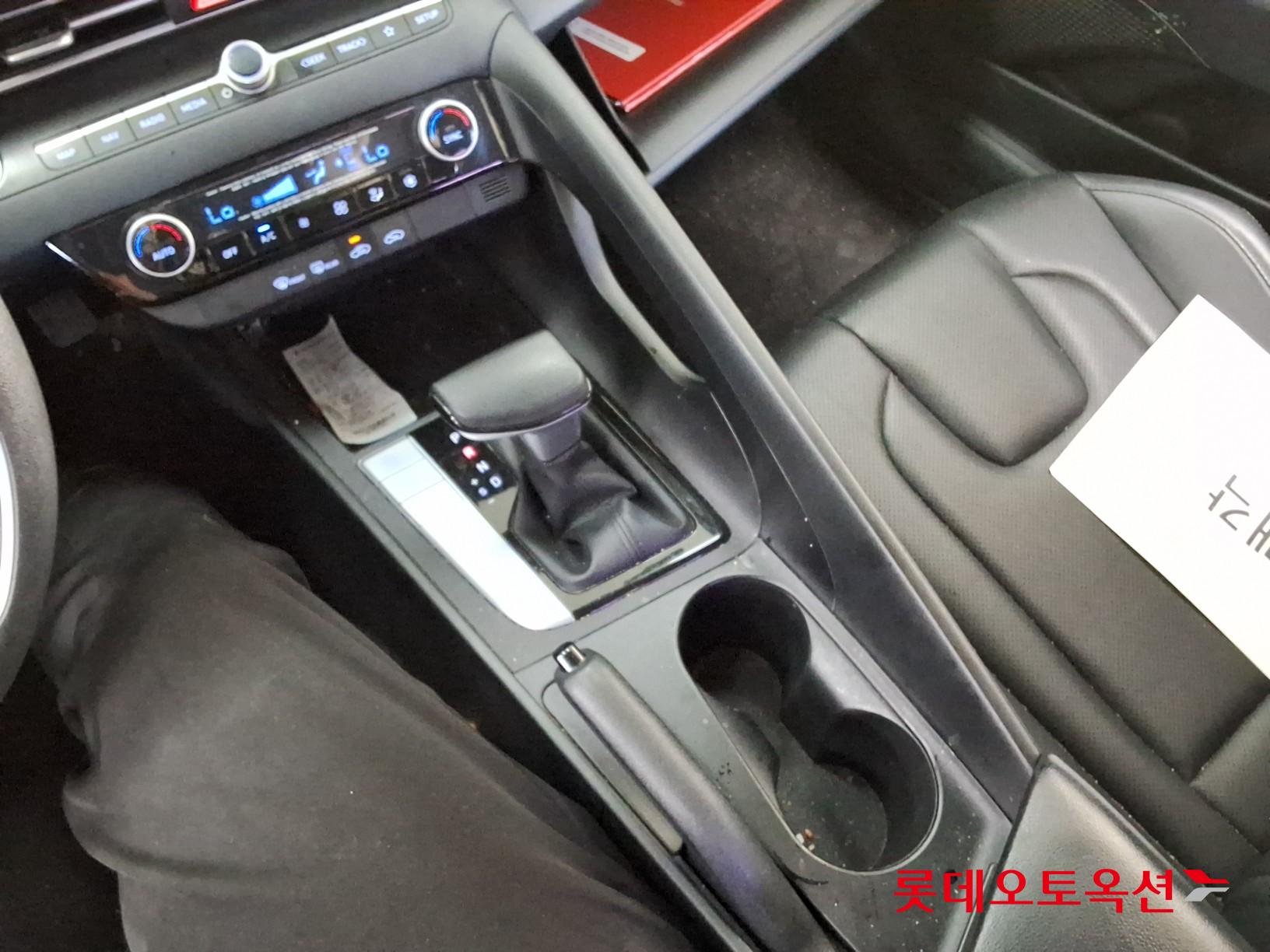 2021 - hyundai avante