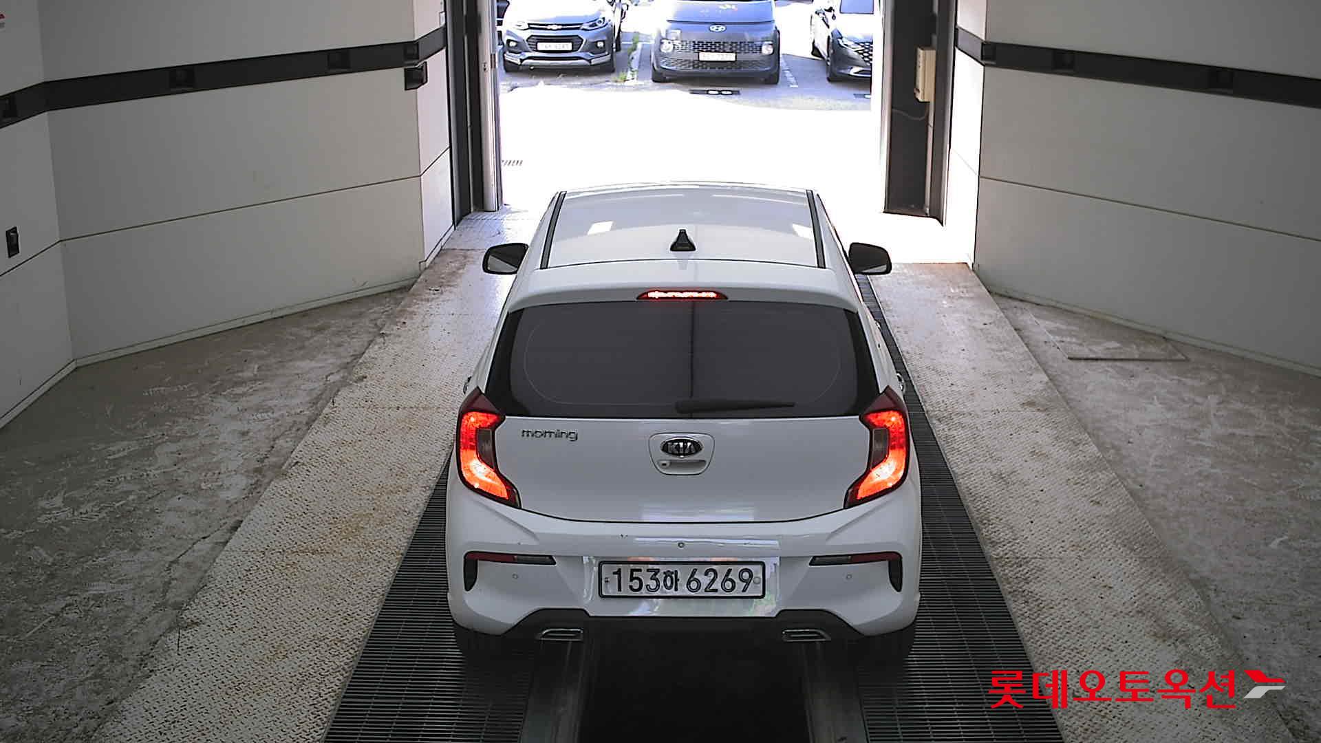 2021 - kia morning