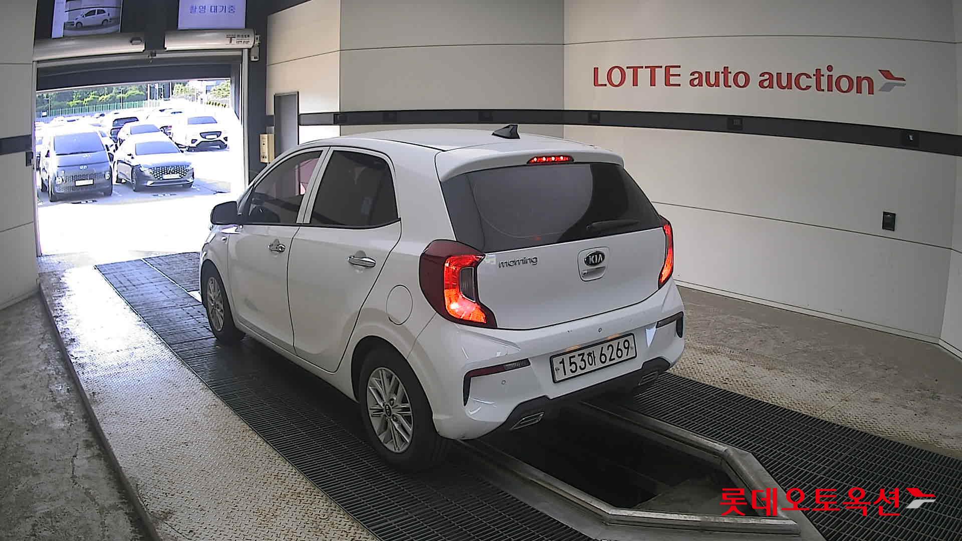 2021 - kia morning