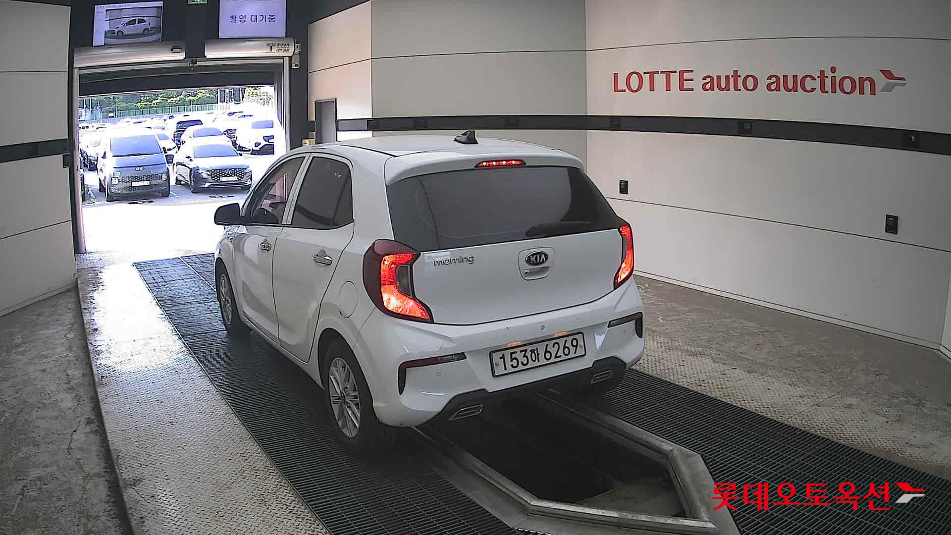 2021 - kia morning