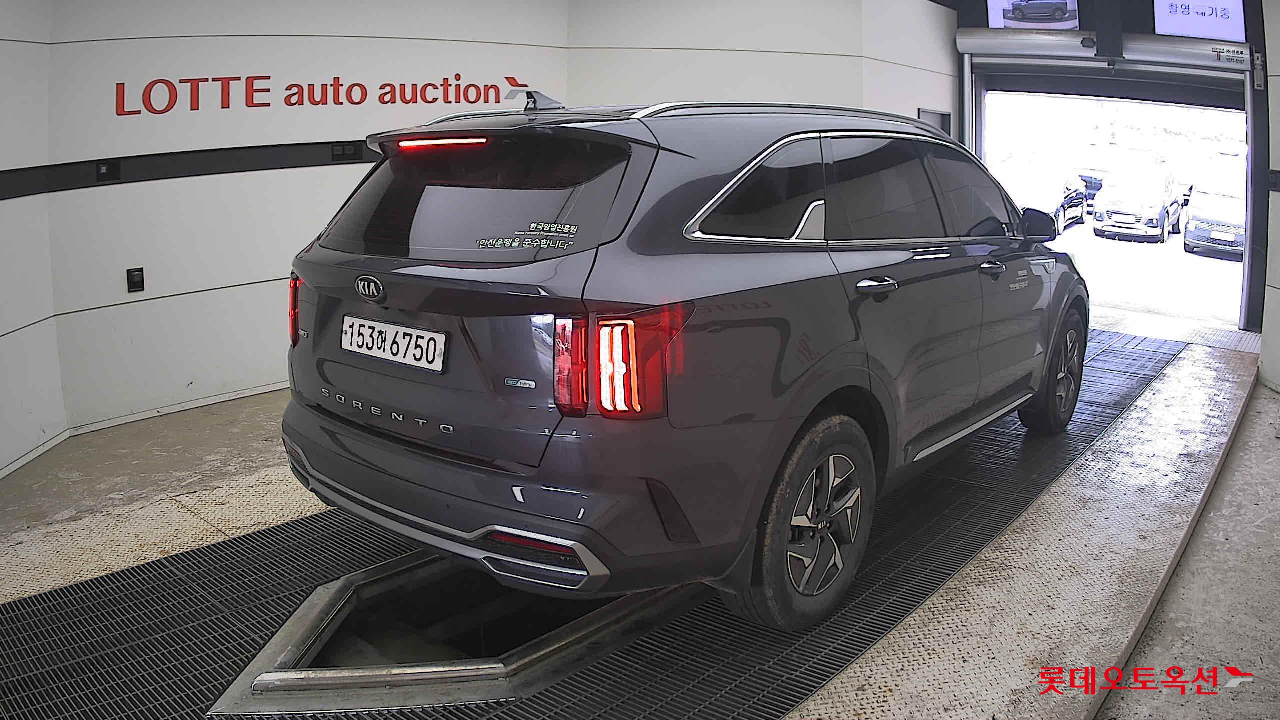 2021 - kia sorento