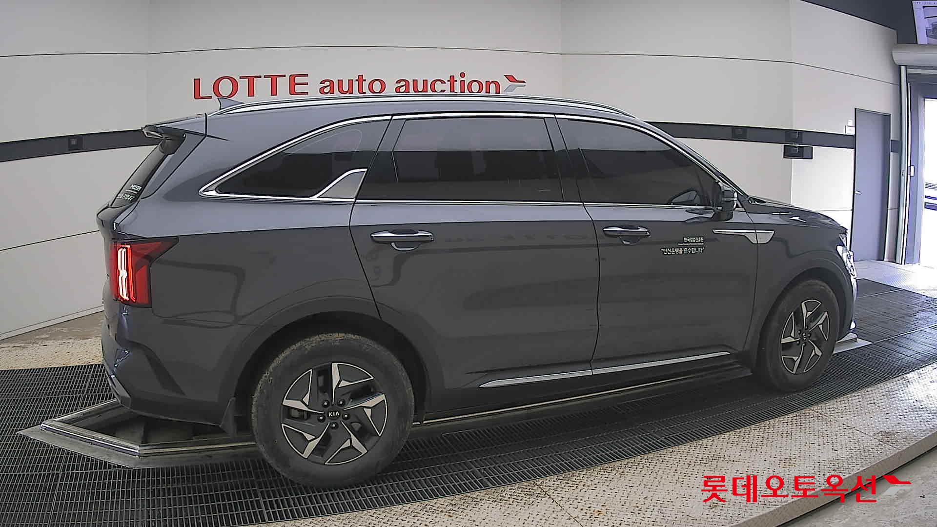 2021 - kia sorento