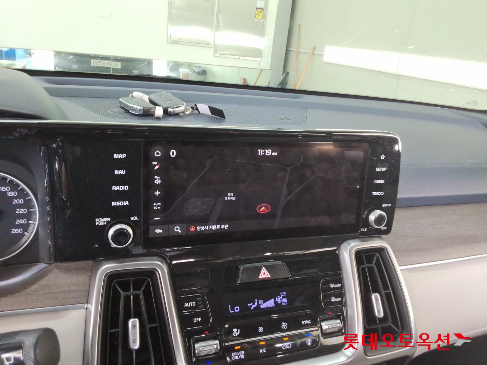 2021 - kia sorento