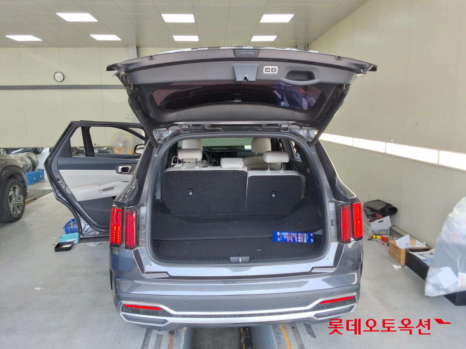 2021 - kia sorento
