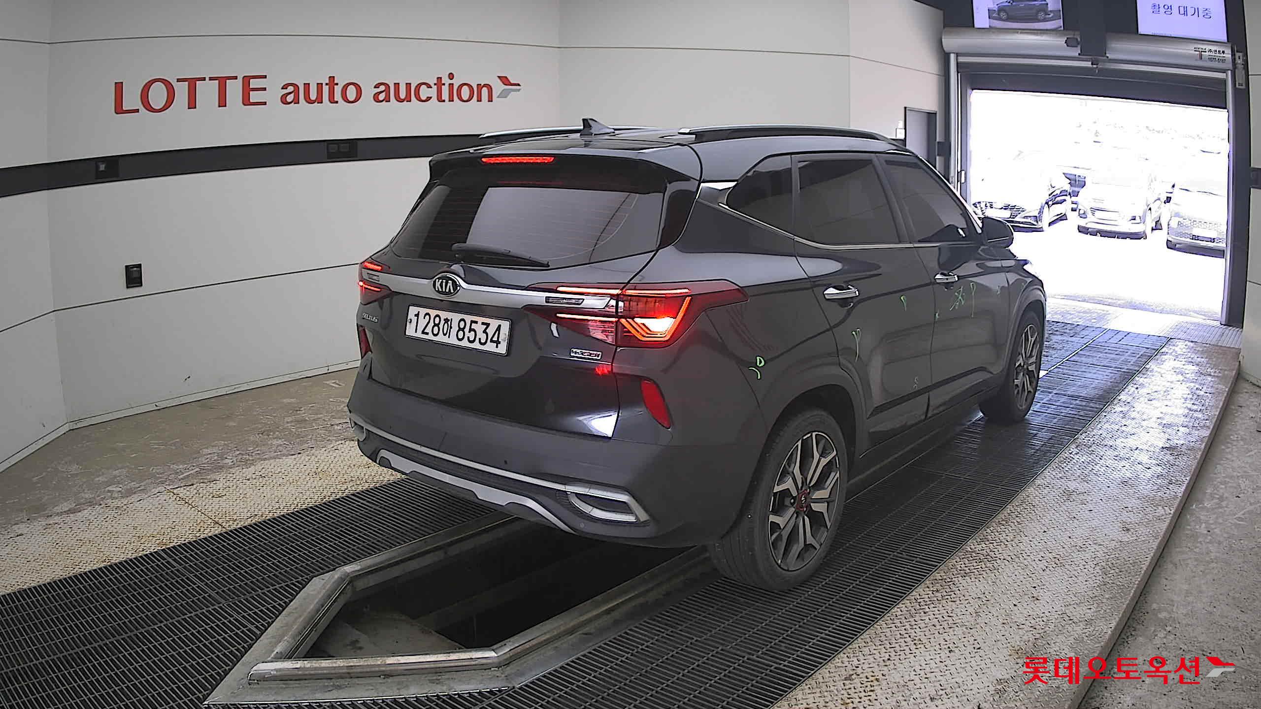 2020 - kia seltos