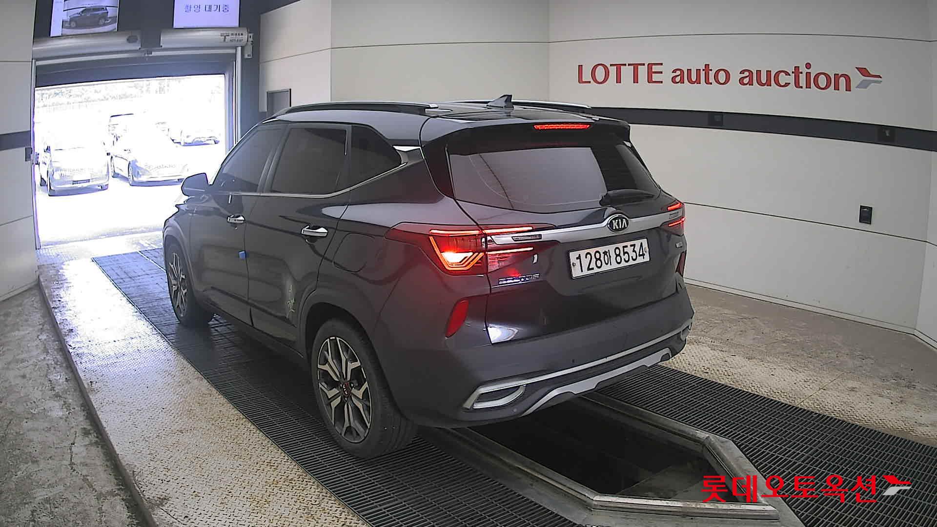 2020 - kia seltos