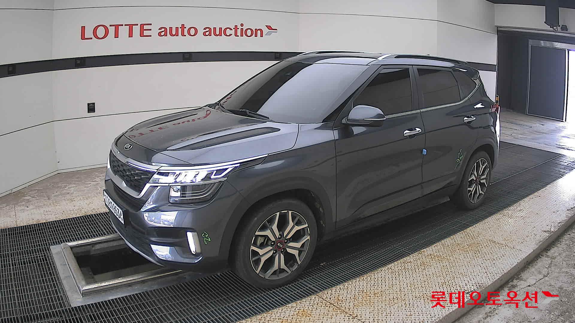 2020 - kia seltos