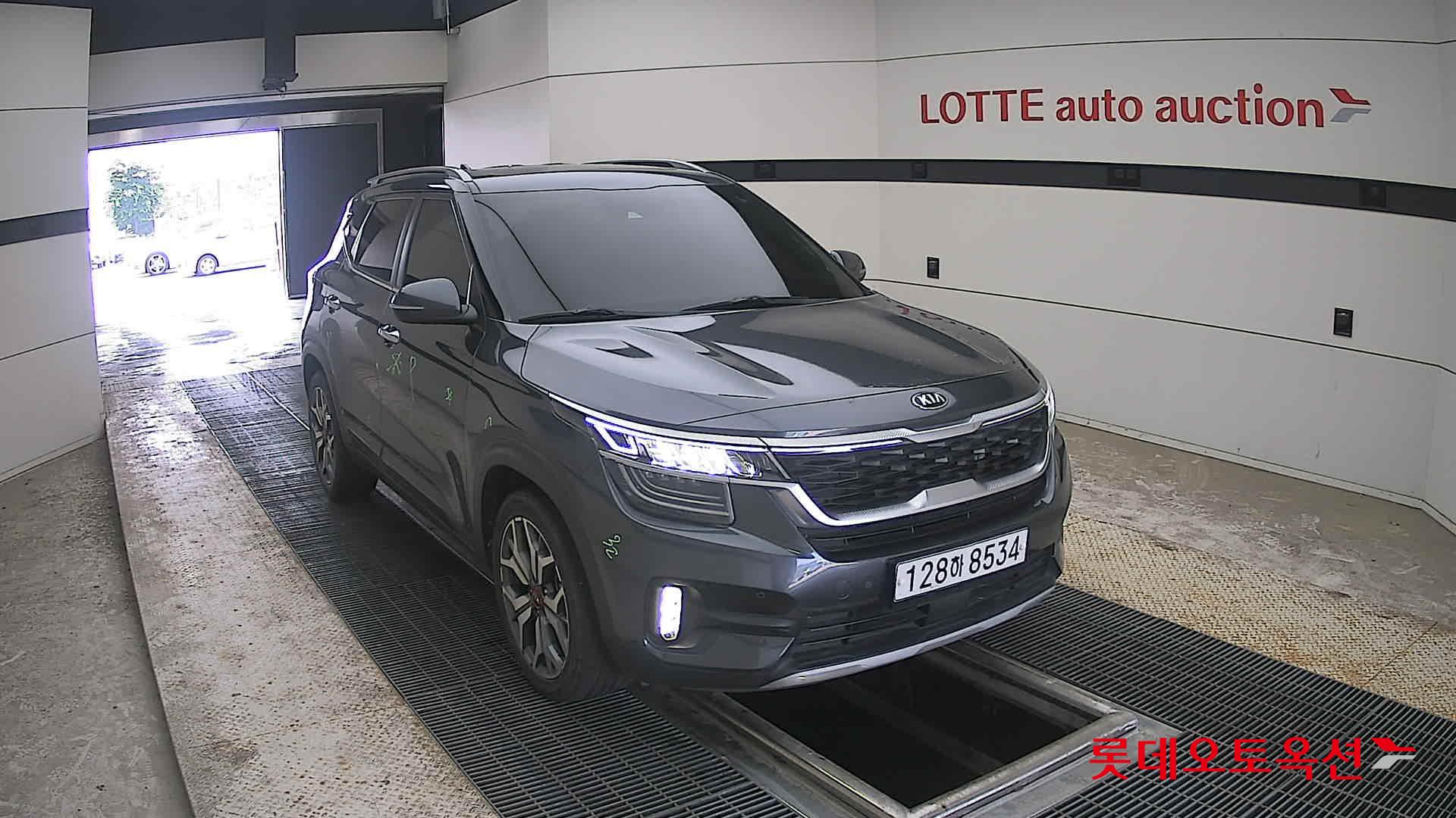 2020 - kia seltos