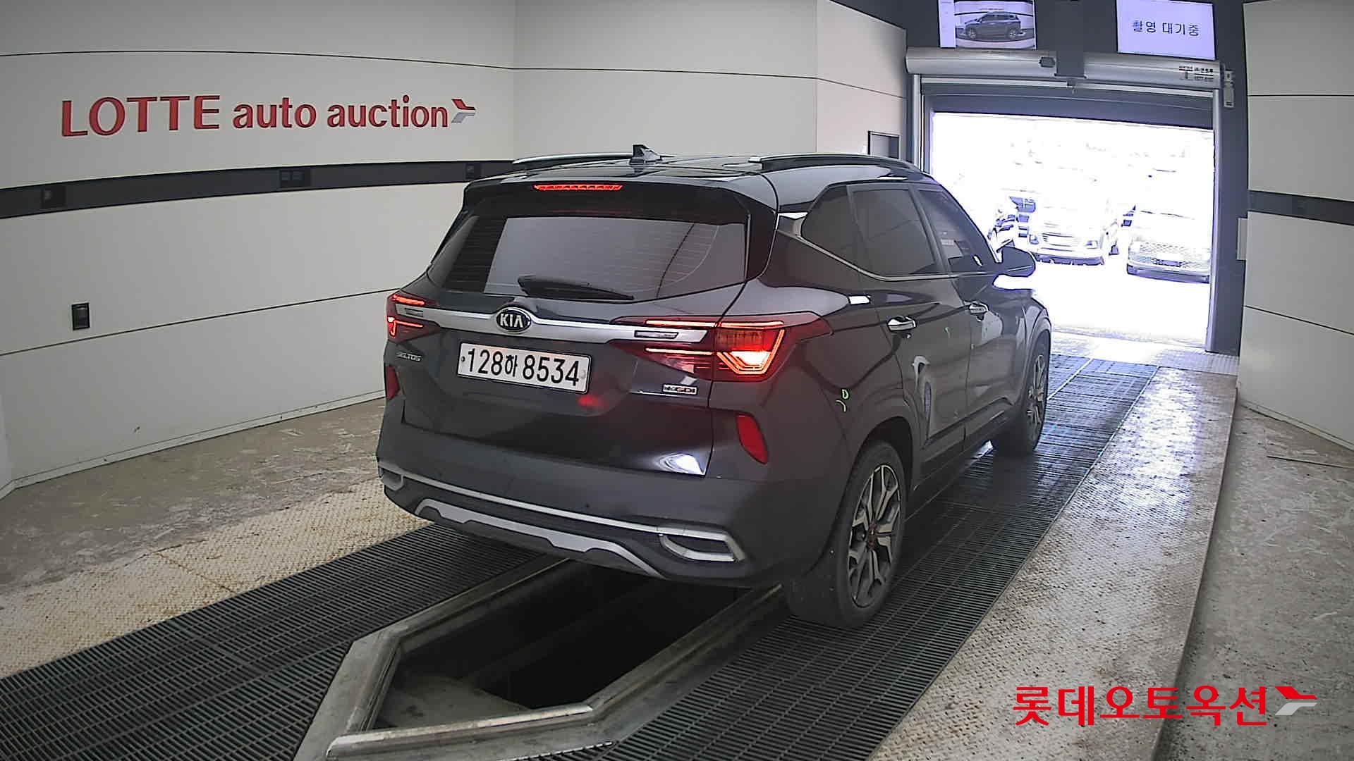 2020 - kia seltos