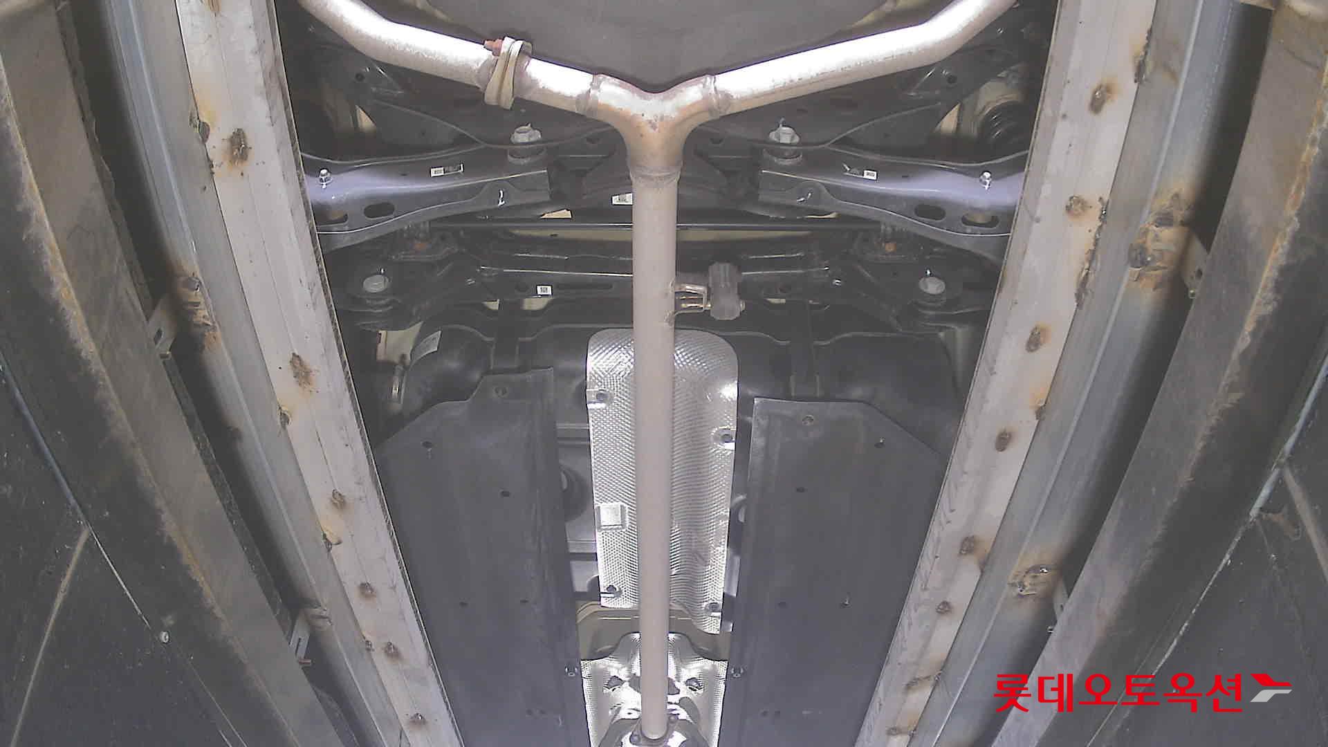 2022 - kia k8