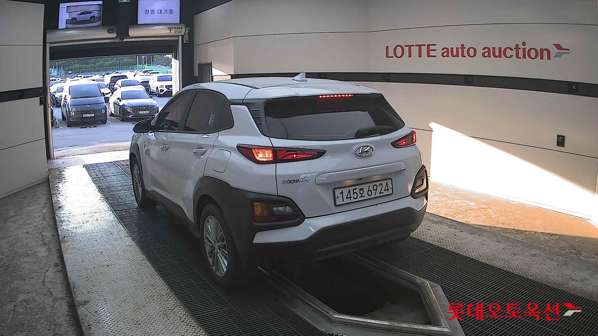 2020 - hyundai kona