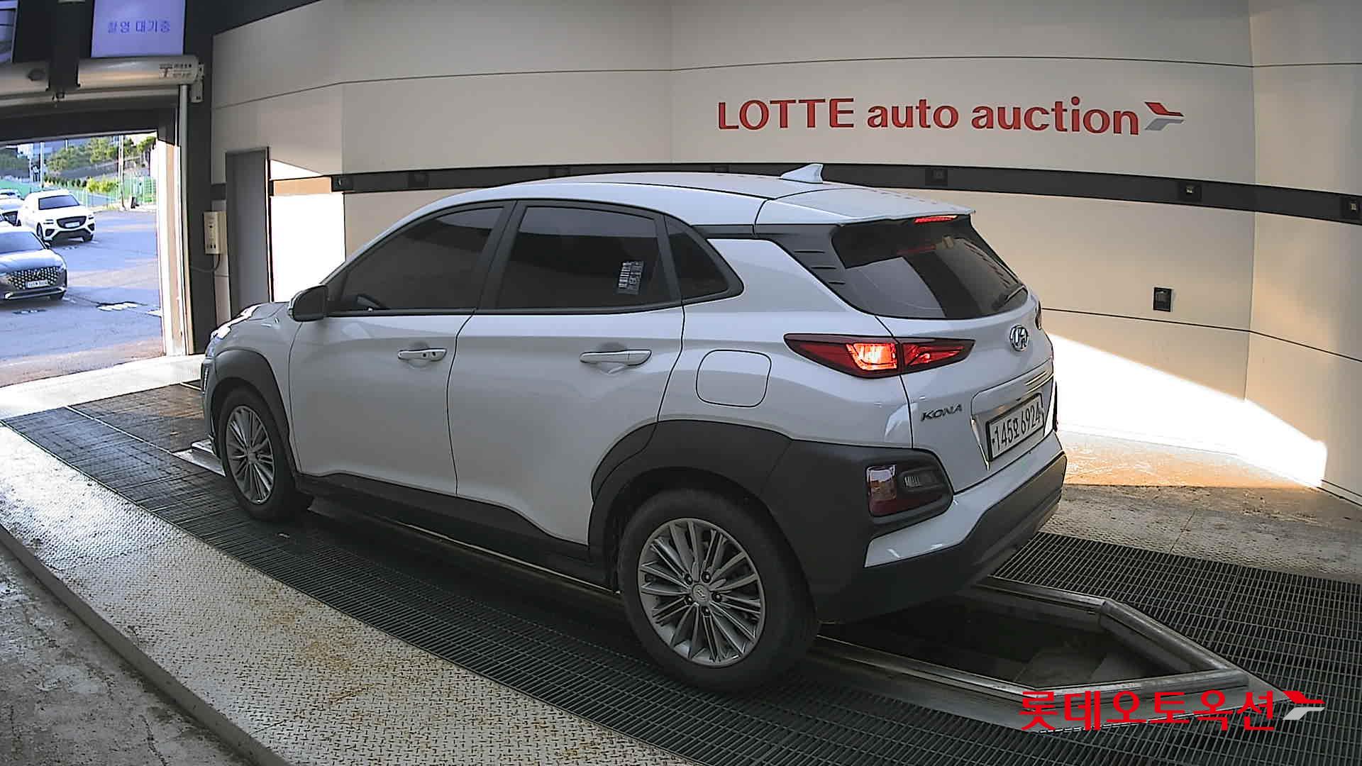 2020 - hyundai kona