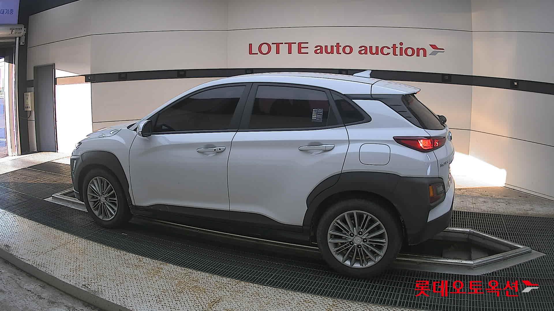 2020 - hyundai kona
