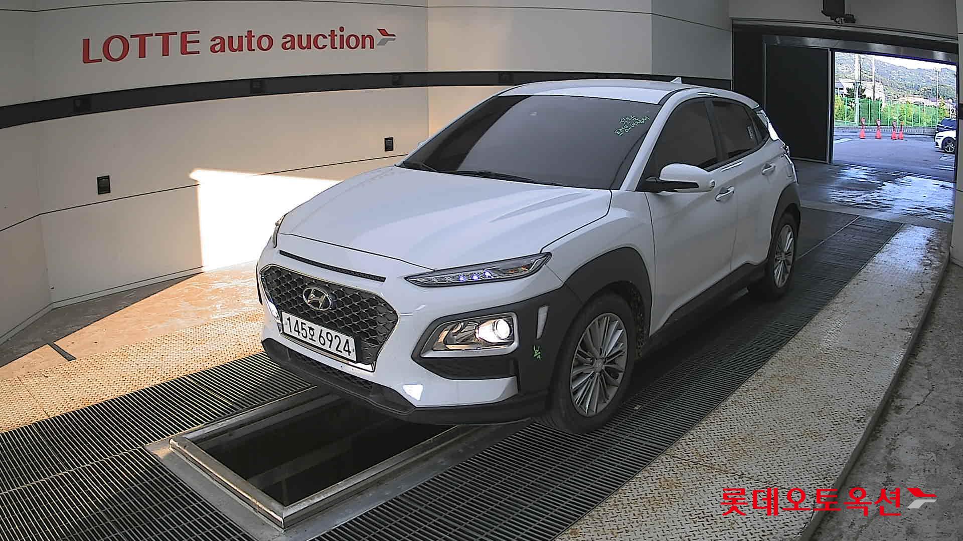 2020 - hyundai kona