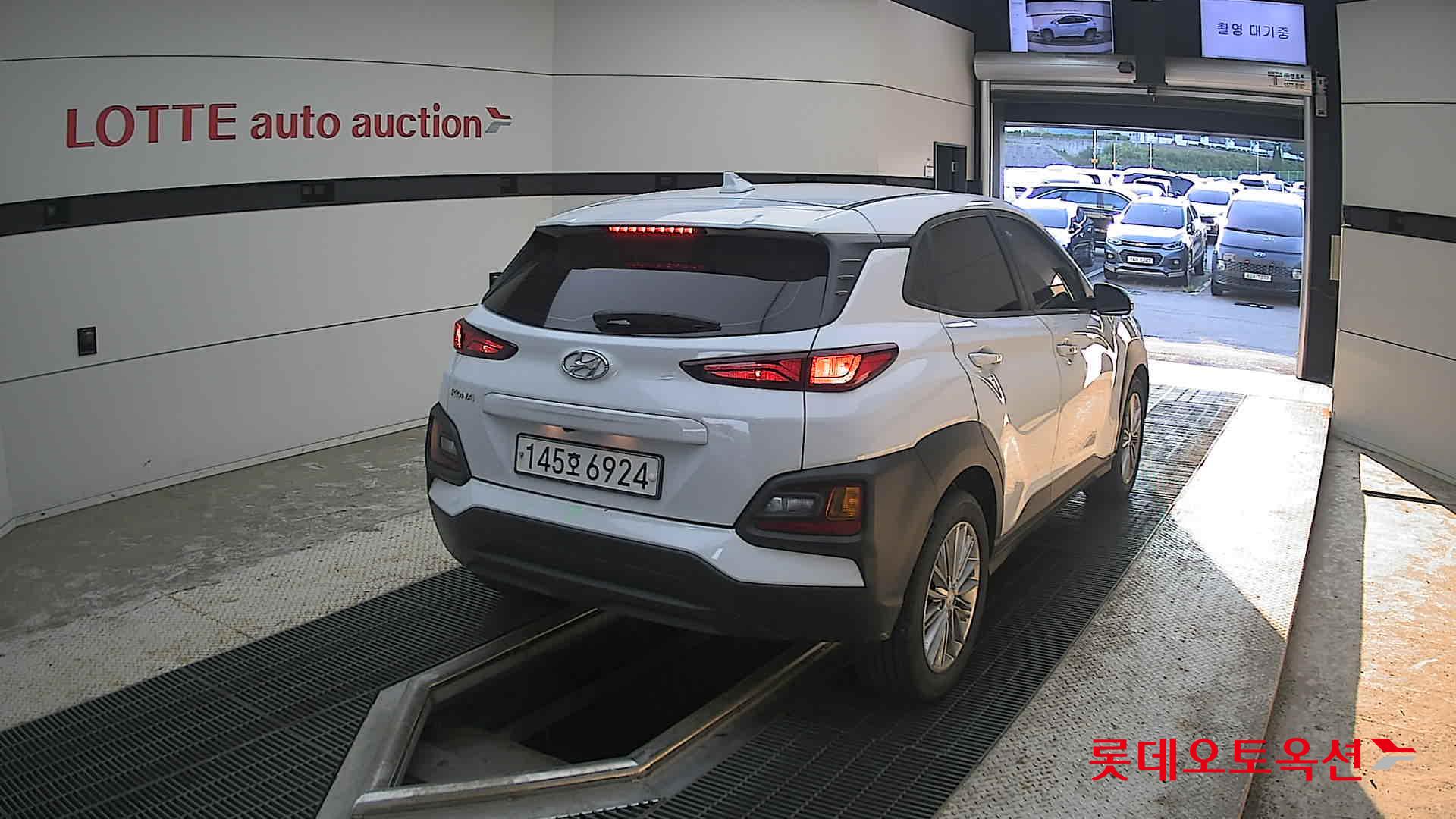 2020 - hyundai kona