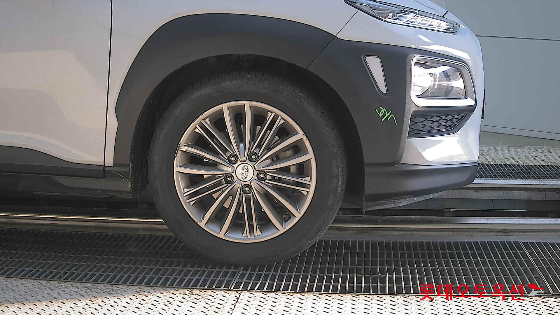 2020 - hyundai kona