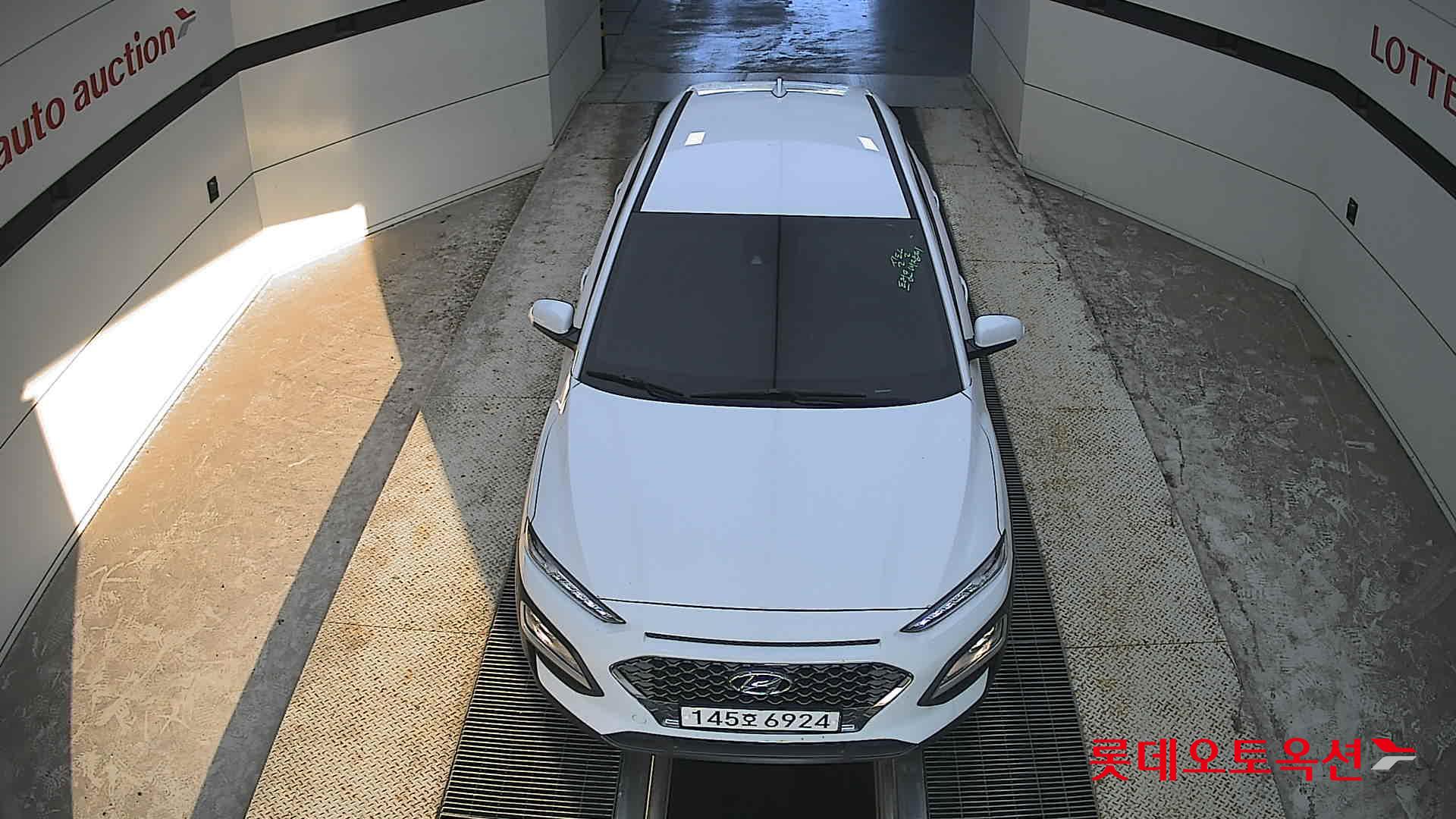 2020 - hyundai kona