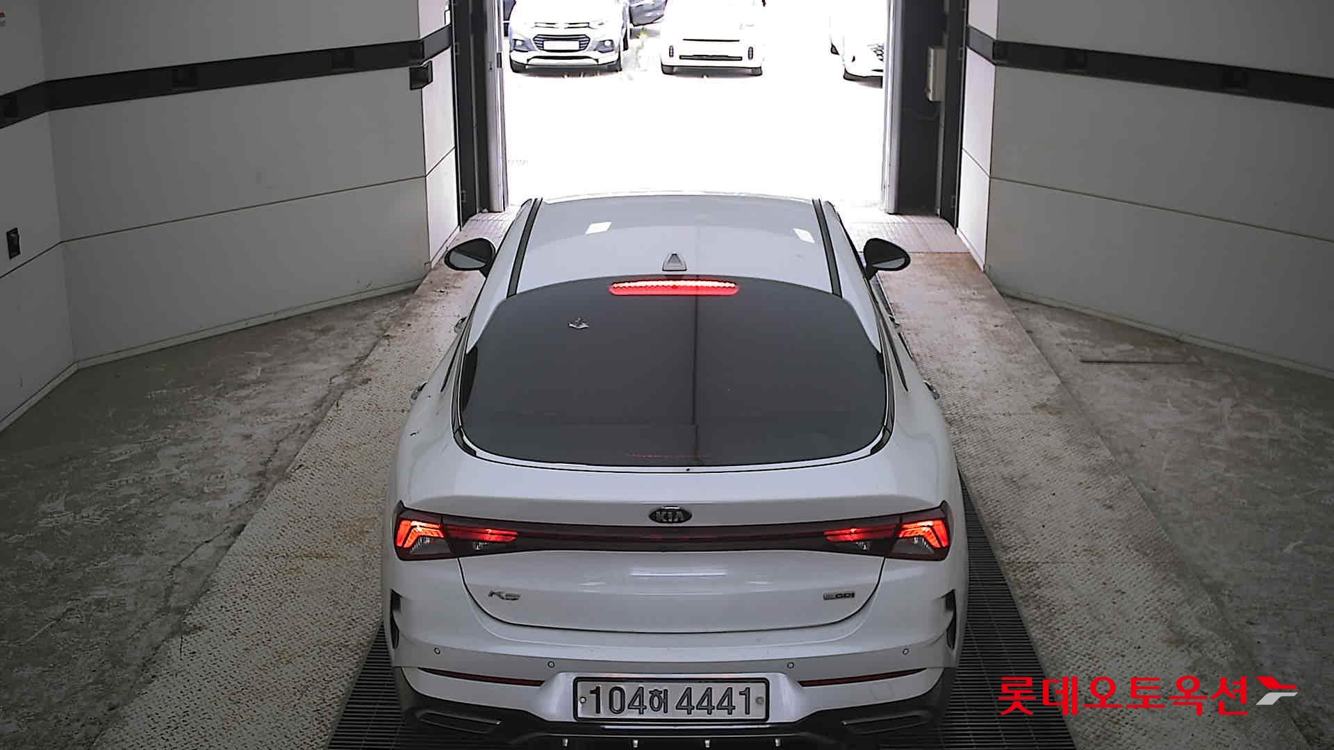 2020 - kia k5