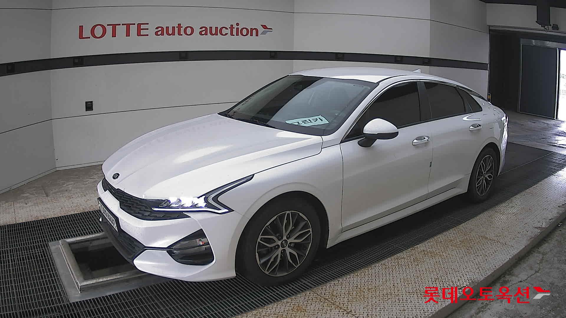 2020 - kia k5