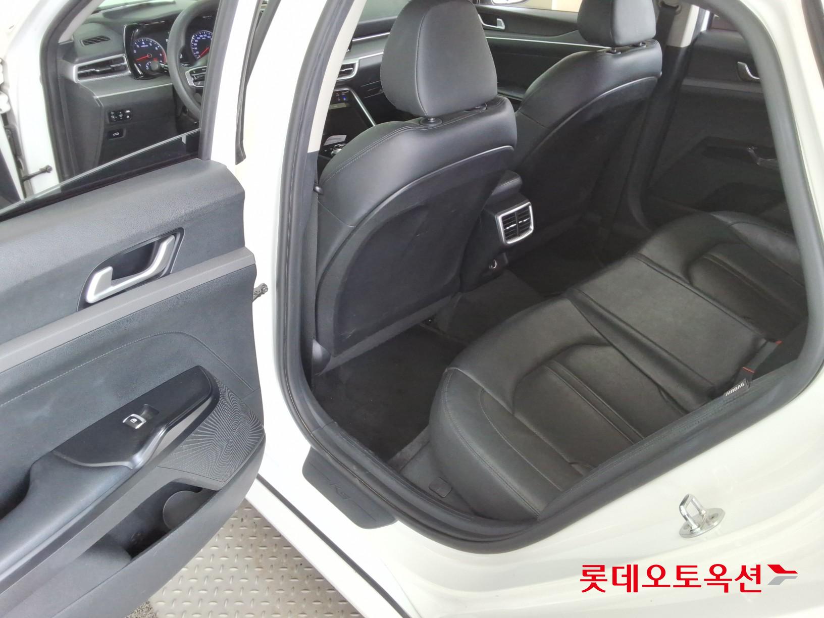 2020 - kia k5