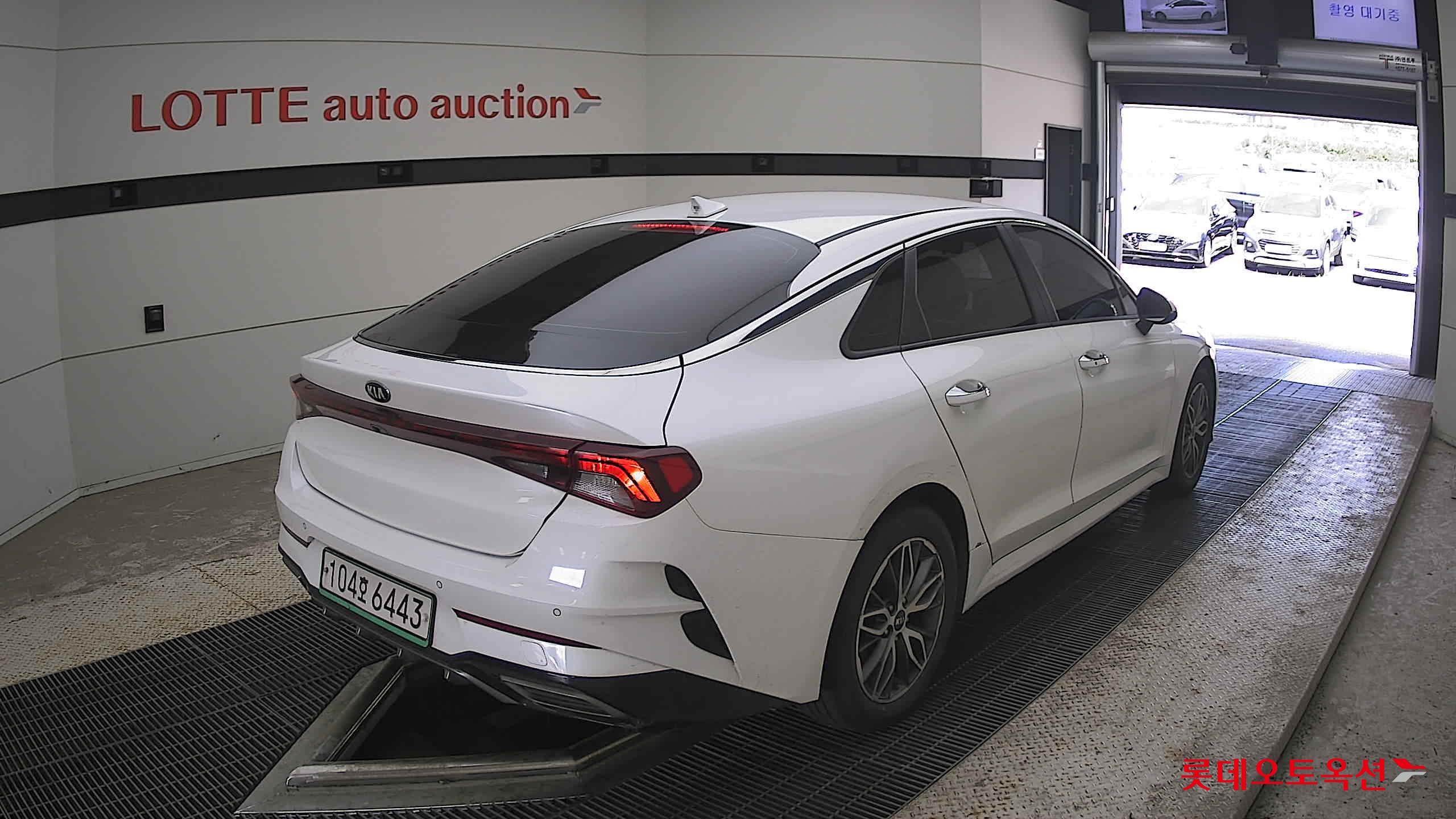 2020 - kia k5