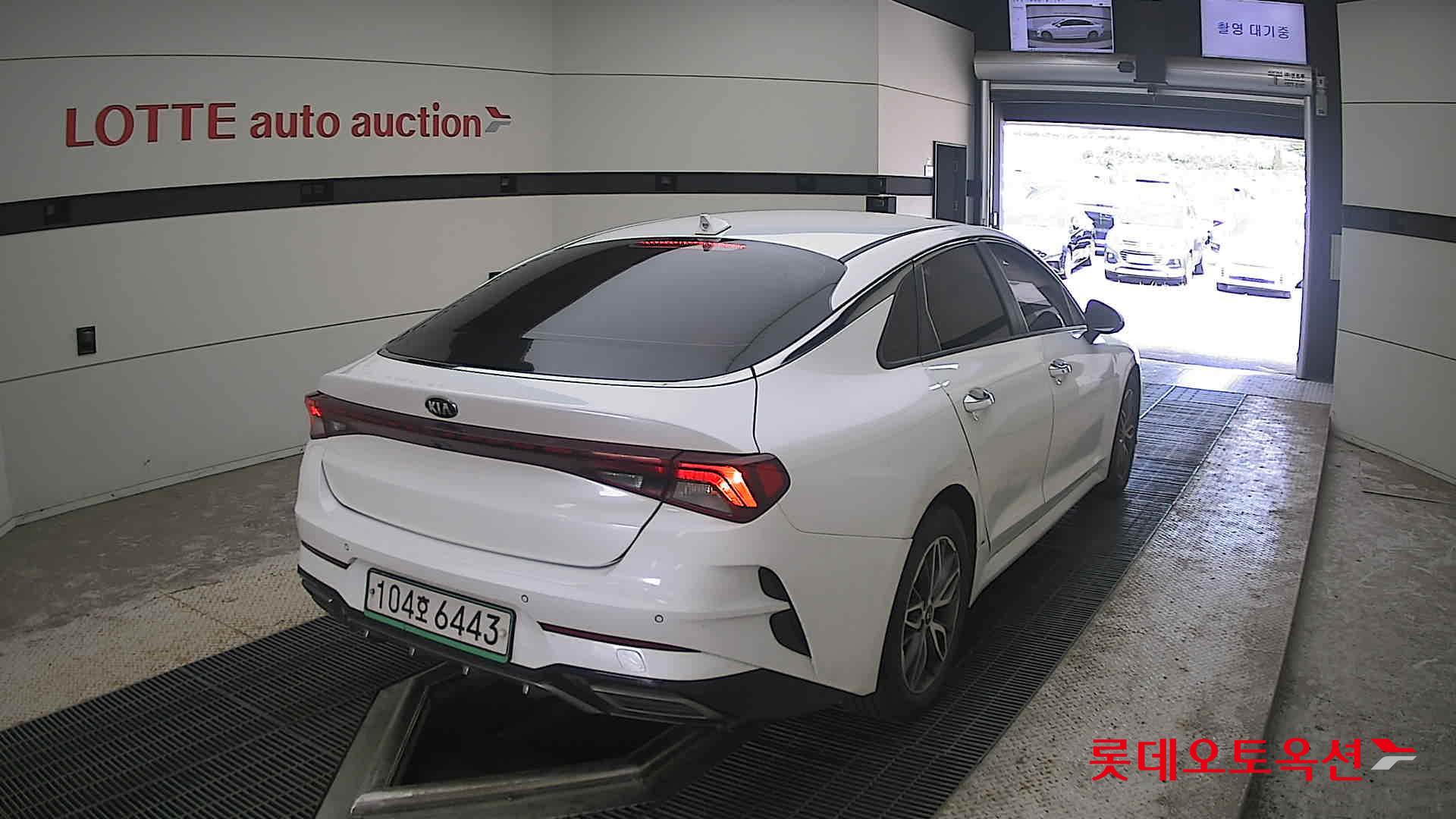 2020 - kia k5