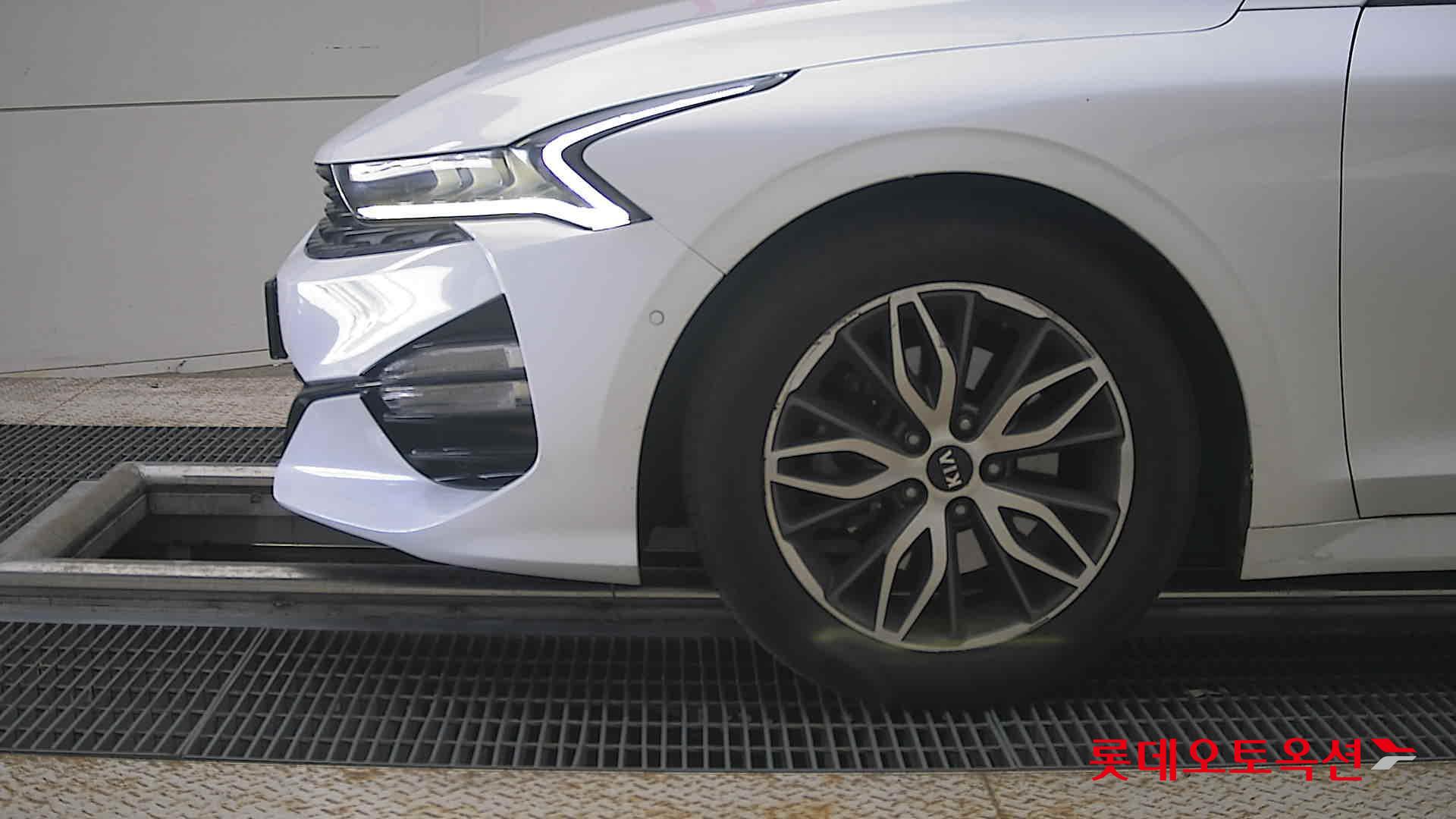 2020 - kia k5