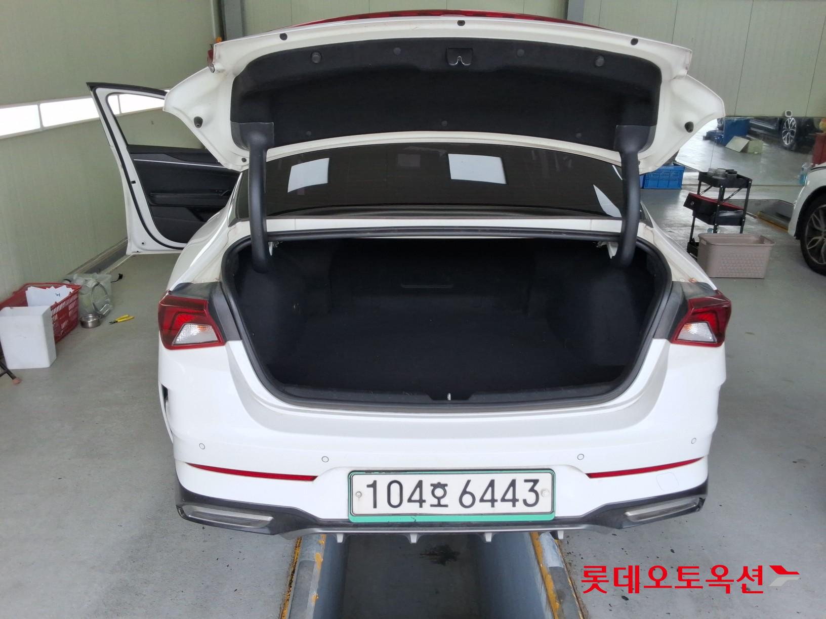 2020 - kia k5