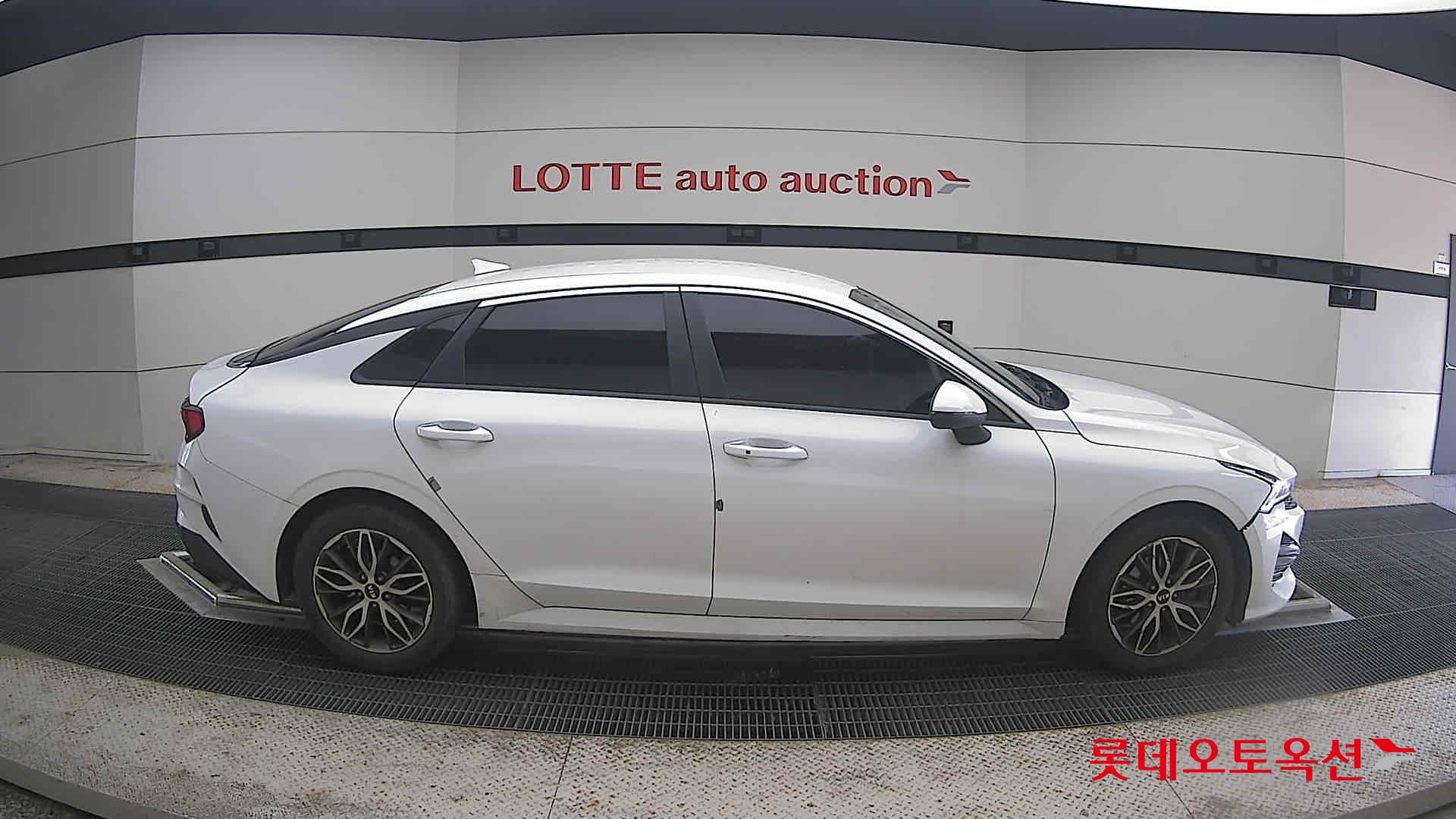 2020 - kia k5