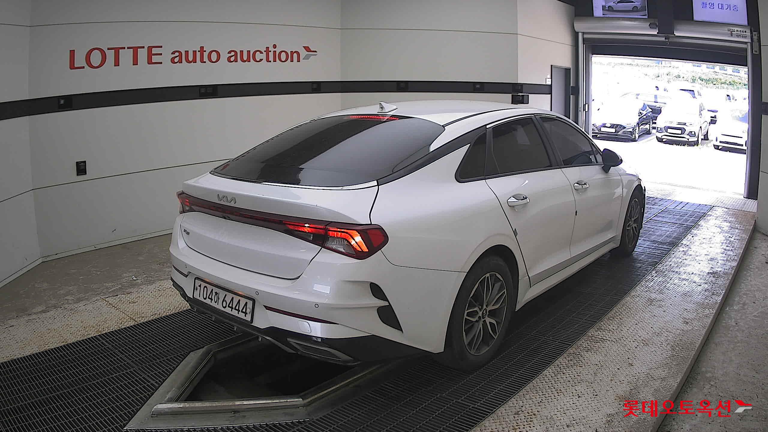 2020 - kia k5
