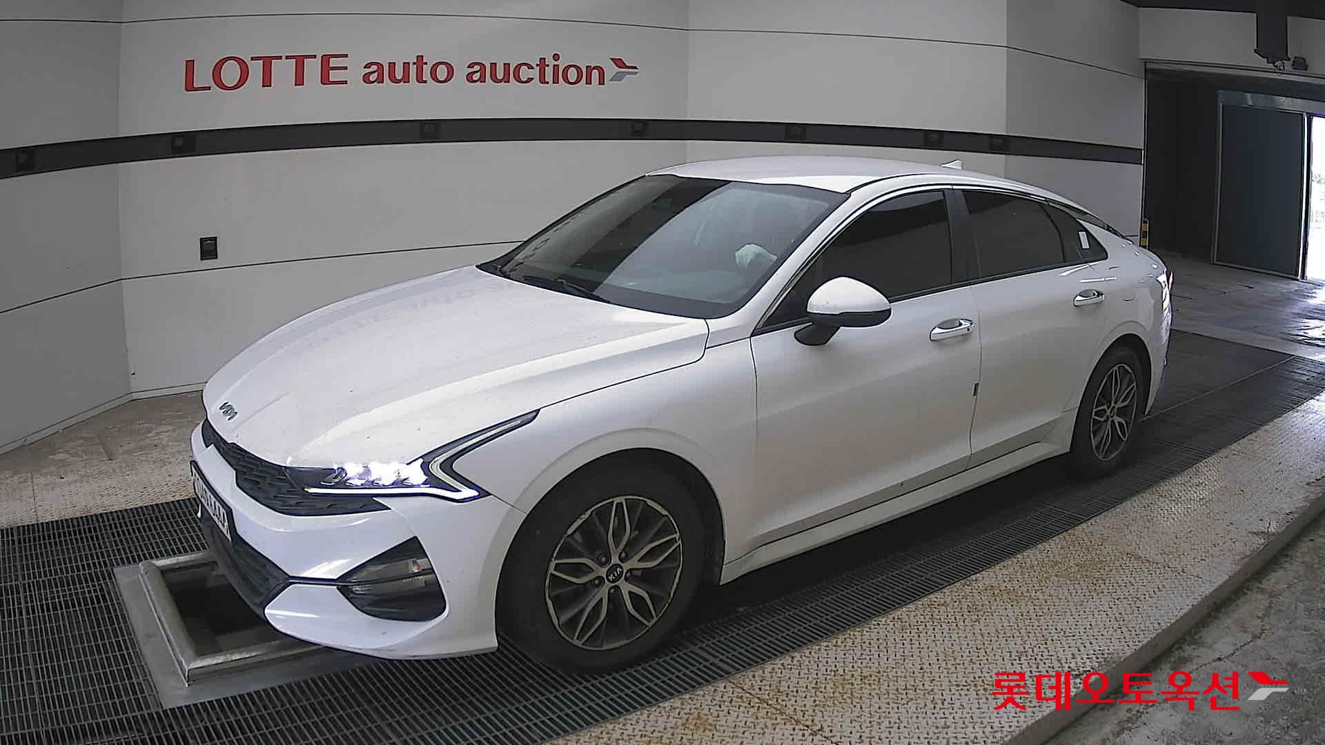 2020 - kia k5