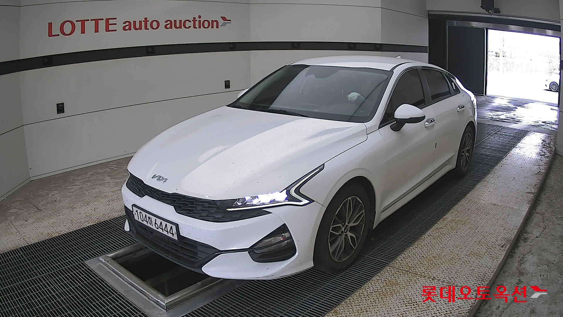 2020 - kia k5