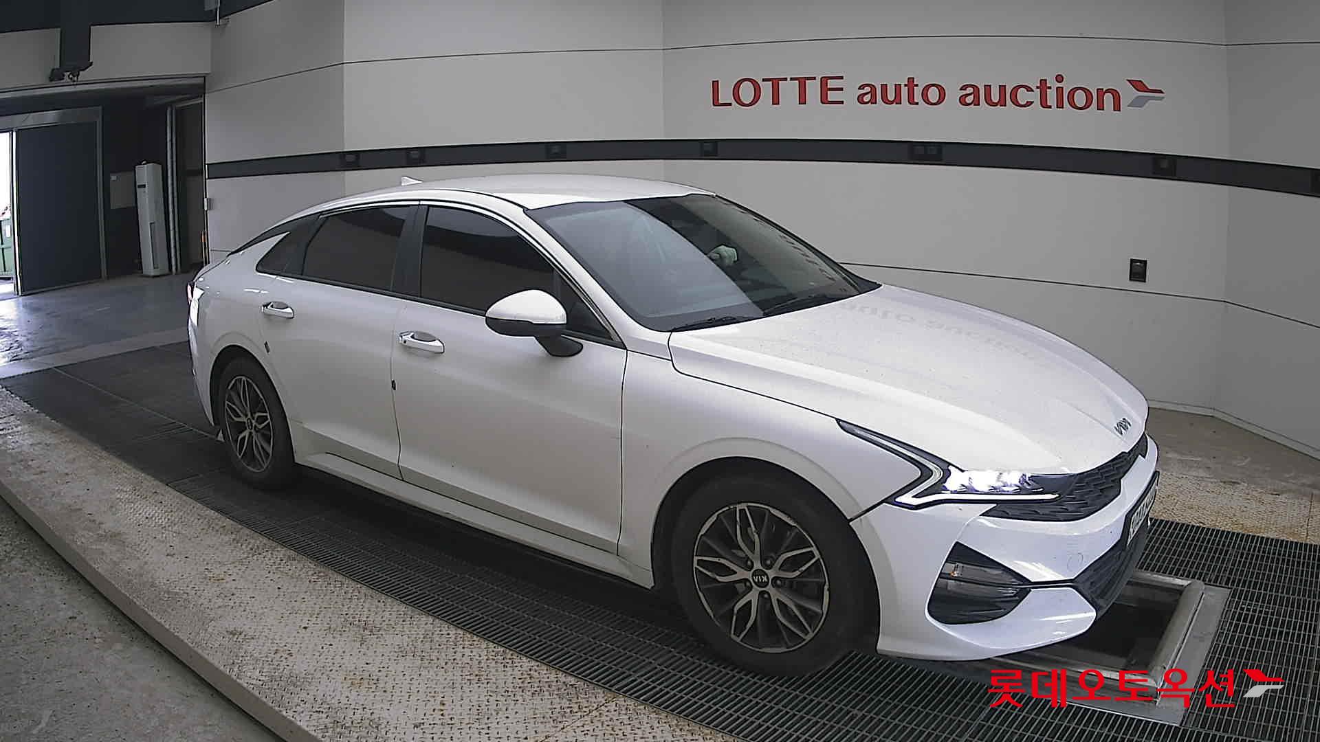 2020 - kia k5