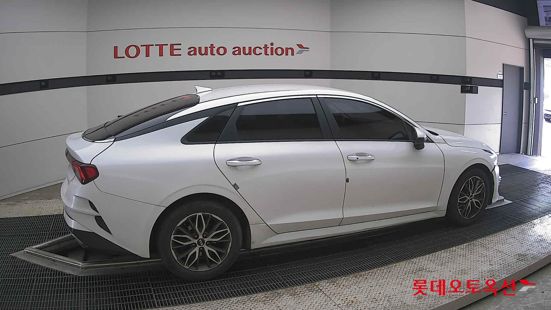 2020 - kia k5